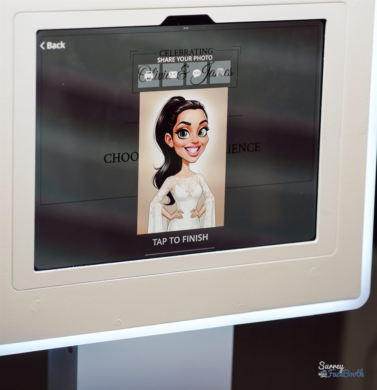 Caricature Photo Booth Touchscreen Cartoon Bride Share Screen