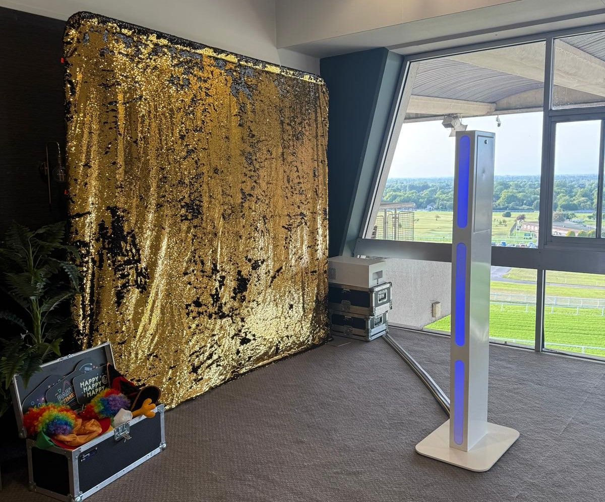 School Prom Selfie Pod Photo Booth Hire Sandown Park Racecourse