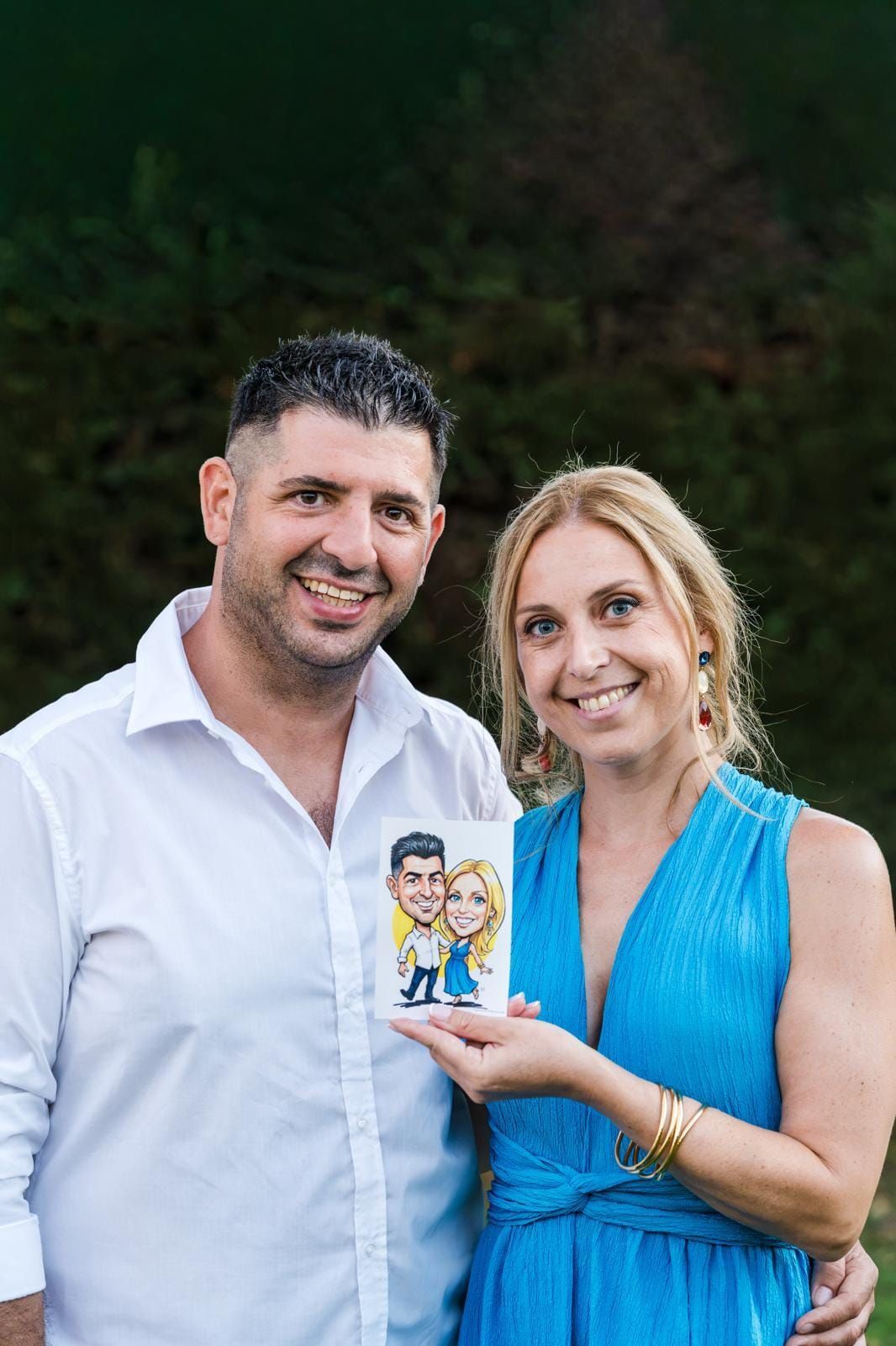 Live Portrait Guestbook Couple Holding Caricature Print Garden Party